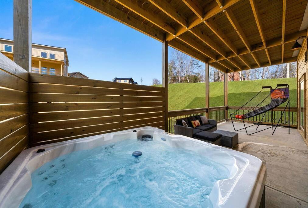 Smoky Fun Cabin Pigeon Forge Extérieur photo