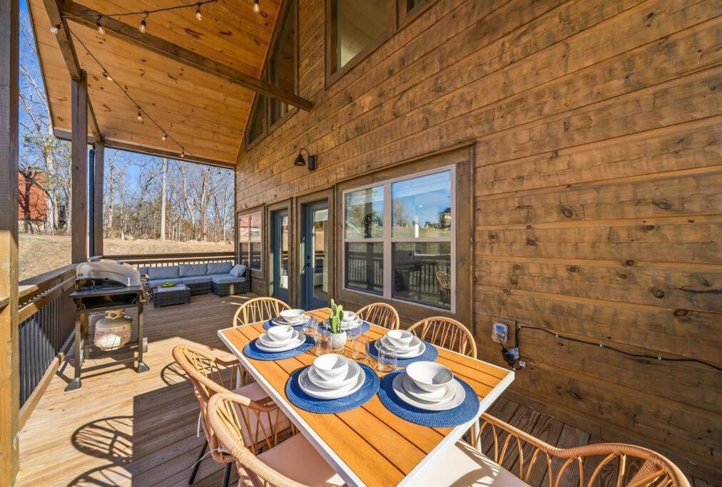 Smoky Fun Cabin Pigeon Forge Extérieur photo